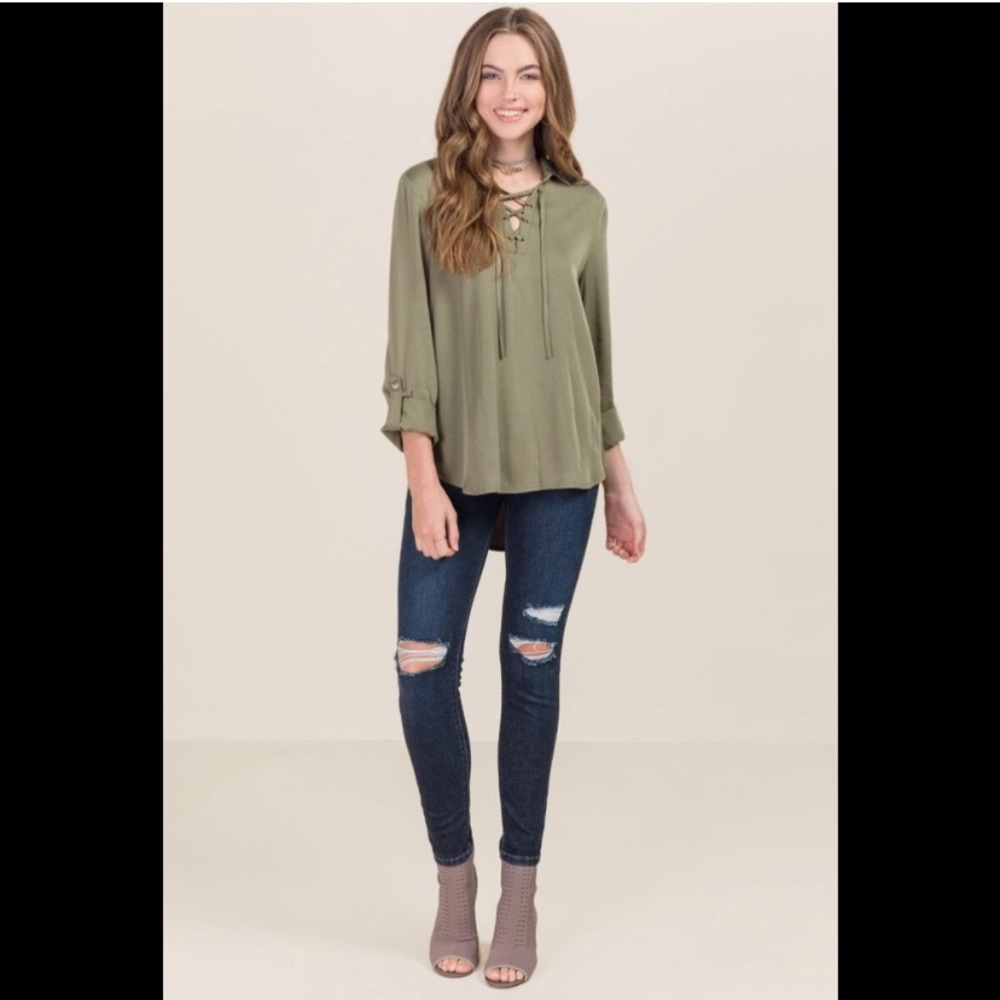 Harper Tab Sleeve Olive Green Blouse Medium